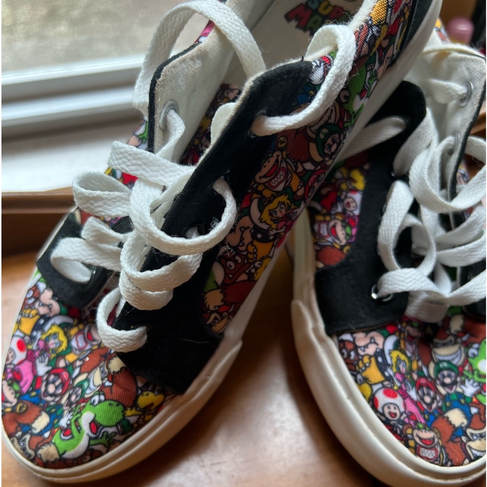 Super Mario shoes!